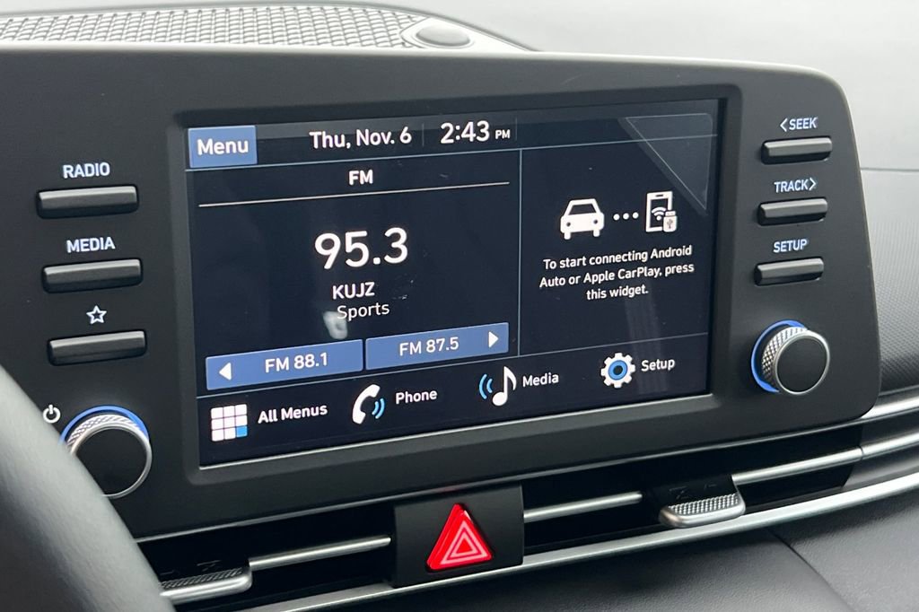 New 2026 Hyundai Elantra SE image 15