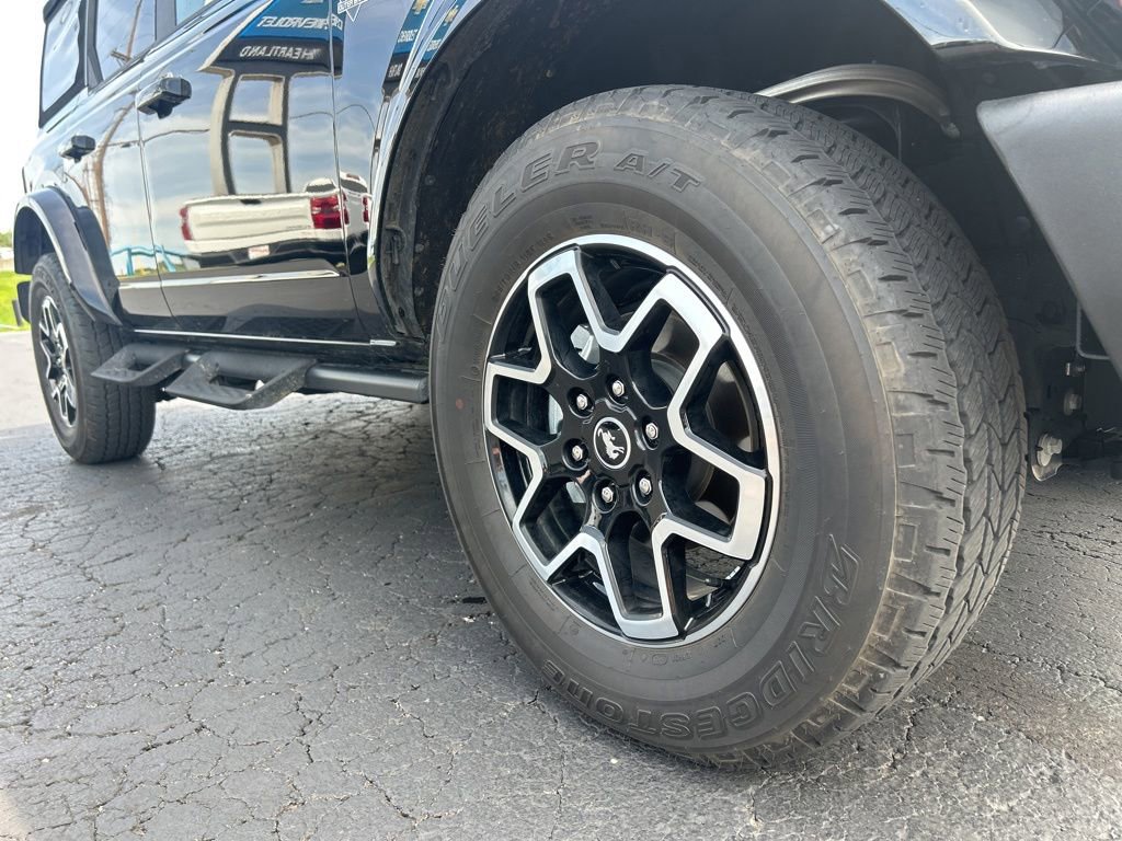 Used 2024 Ford Bronco Outer Banks AWD/4WD image 10