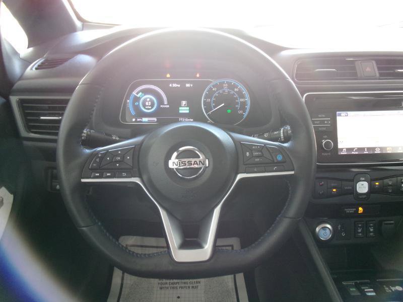 Used 2018 Nissan Leaf SV w/ SV Technology Package FWD image 37