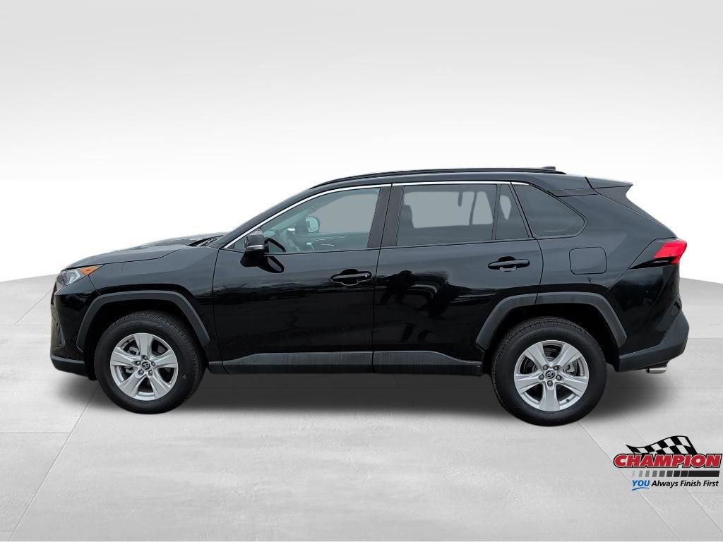 Used 2021 Toyota RAV4 XLE video 2