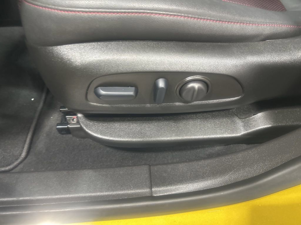 Used 2023 Chevrolet Blazer RS image 11