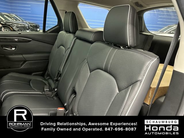 Used 2025 Honda Pilot Elite image 23