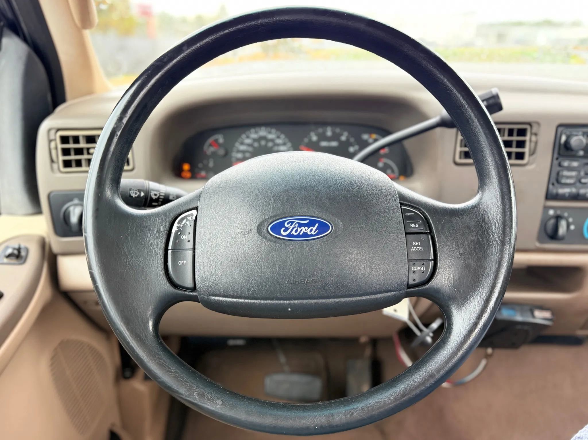 Used 2003 Ford F250 XL image 24