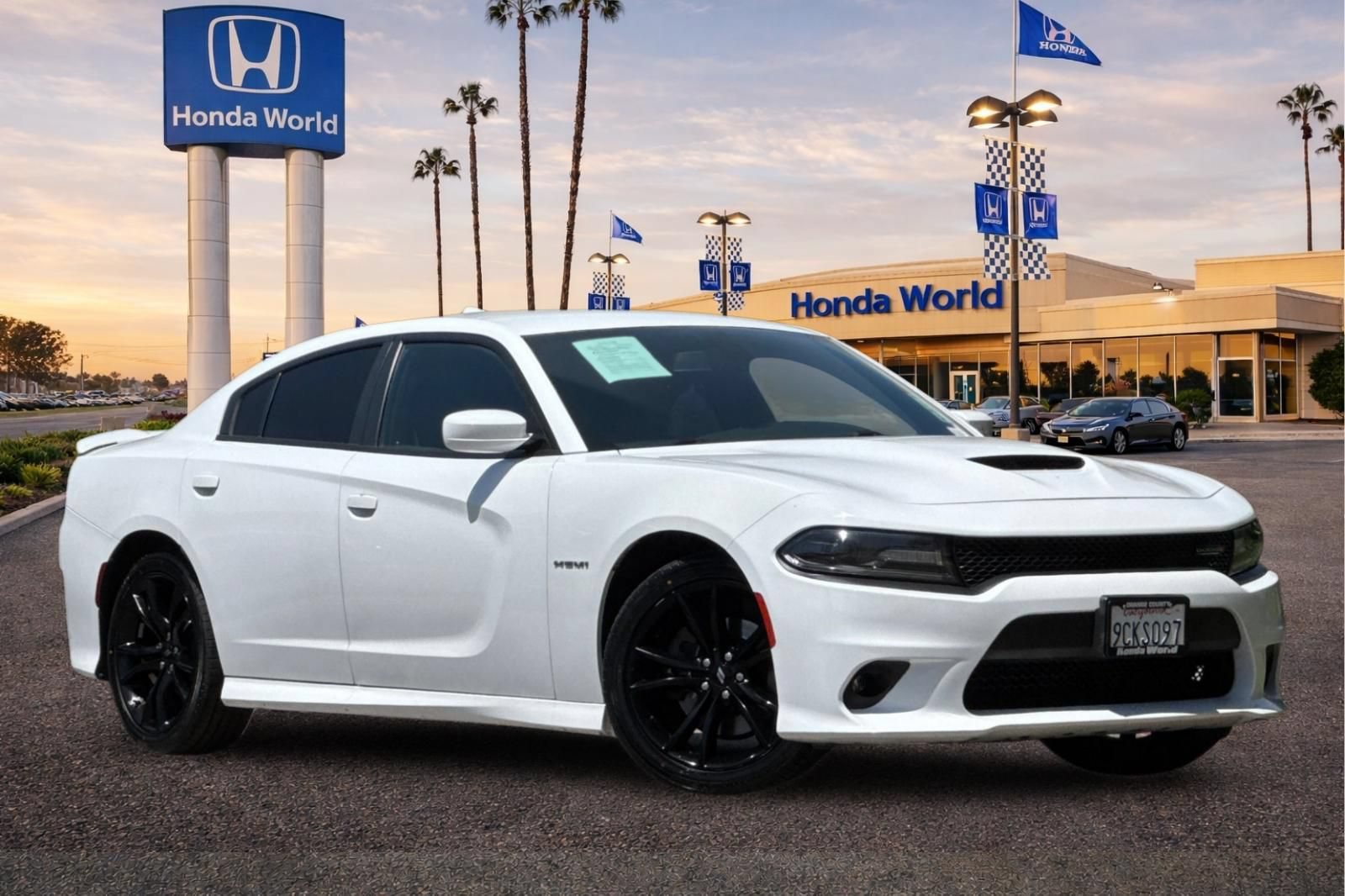 Used 2020 Dodge Charger R/T RWD image 2