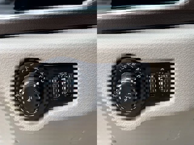 Certified 2017 Chrysler Pacifica Touring-L image 20