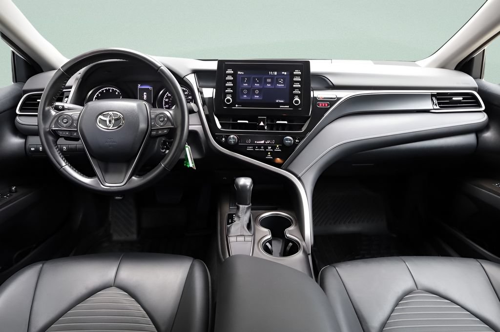 Certified 2023 Toyota Camry SE FWD image 29