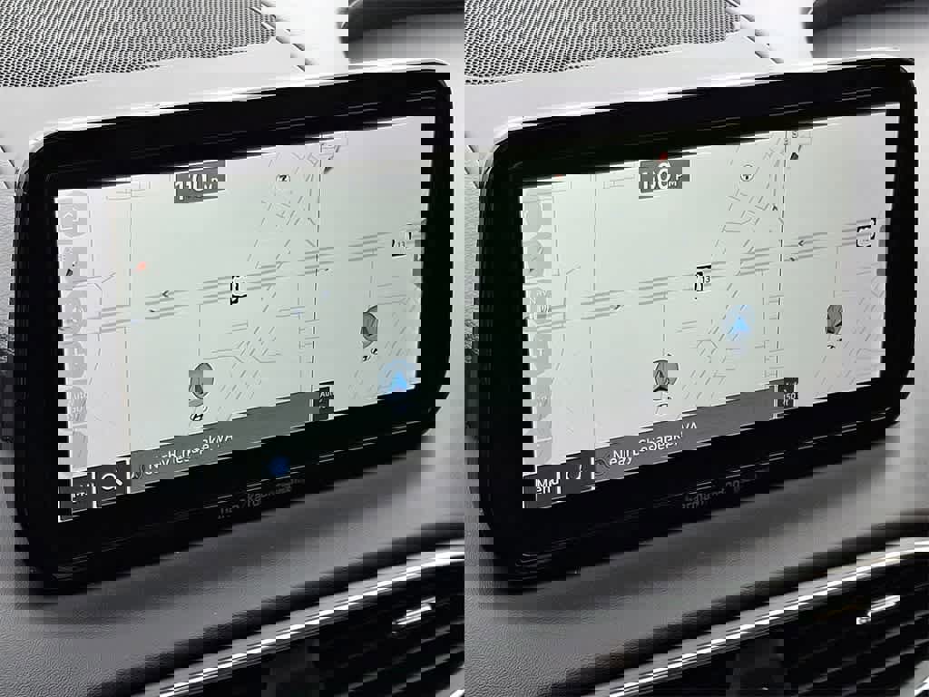 Used 2023 Hyundai Santa Fe SEL Premium image 14