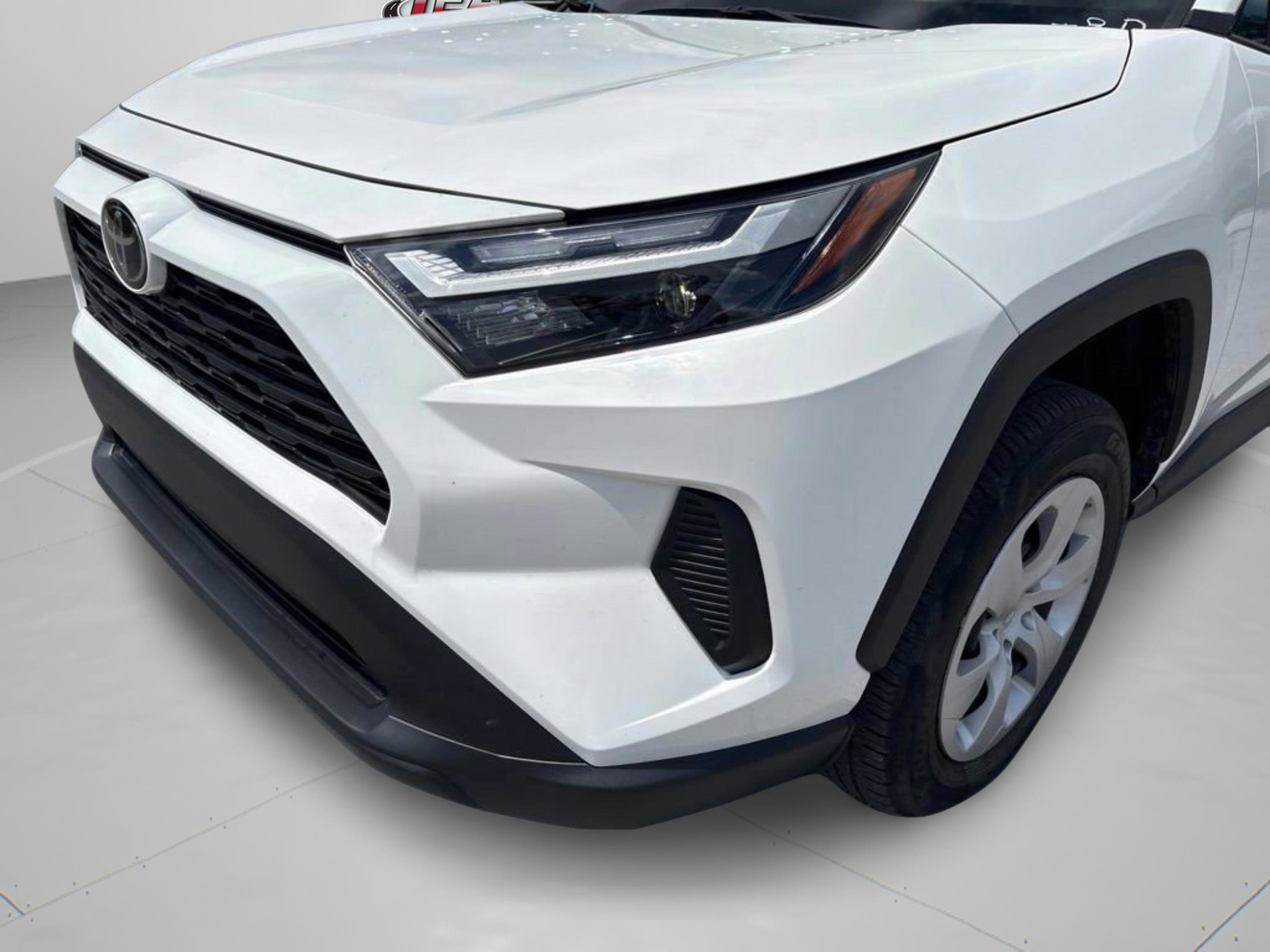 Used 2025 Toyota RAV4 LE FWD image 35