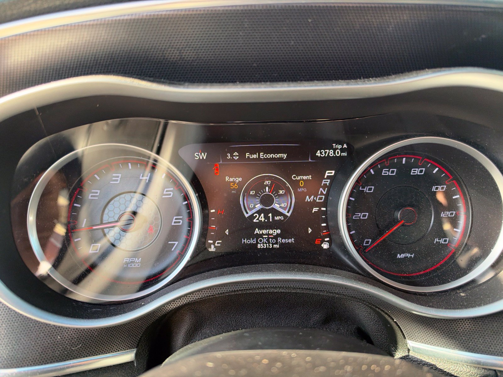 Used 2015 Dodge Charger SXT RWD image 15