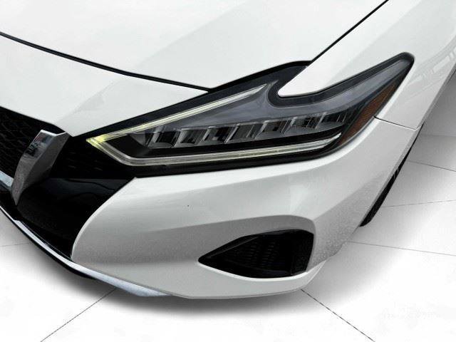 Used 2022 Nissan Maxima SV w/ Floor Mat Group FWD image 10