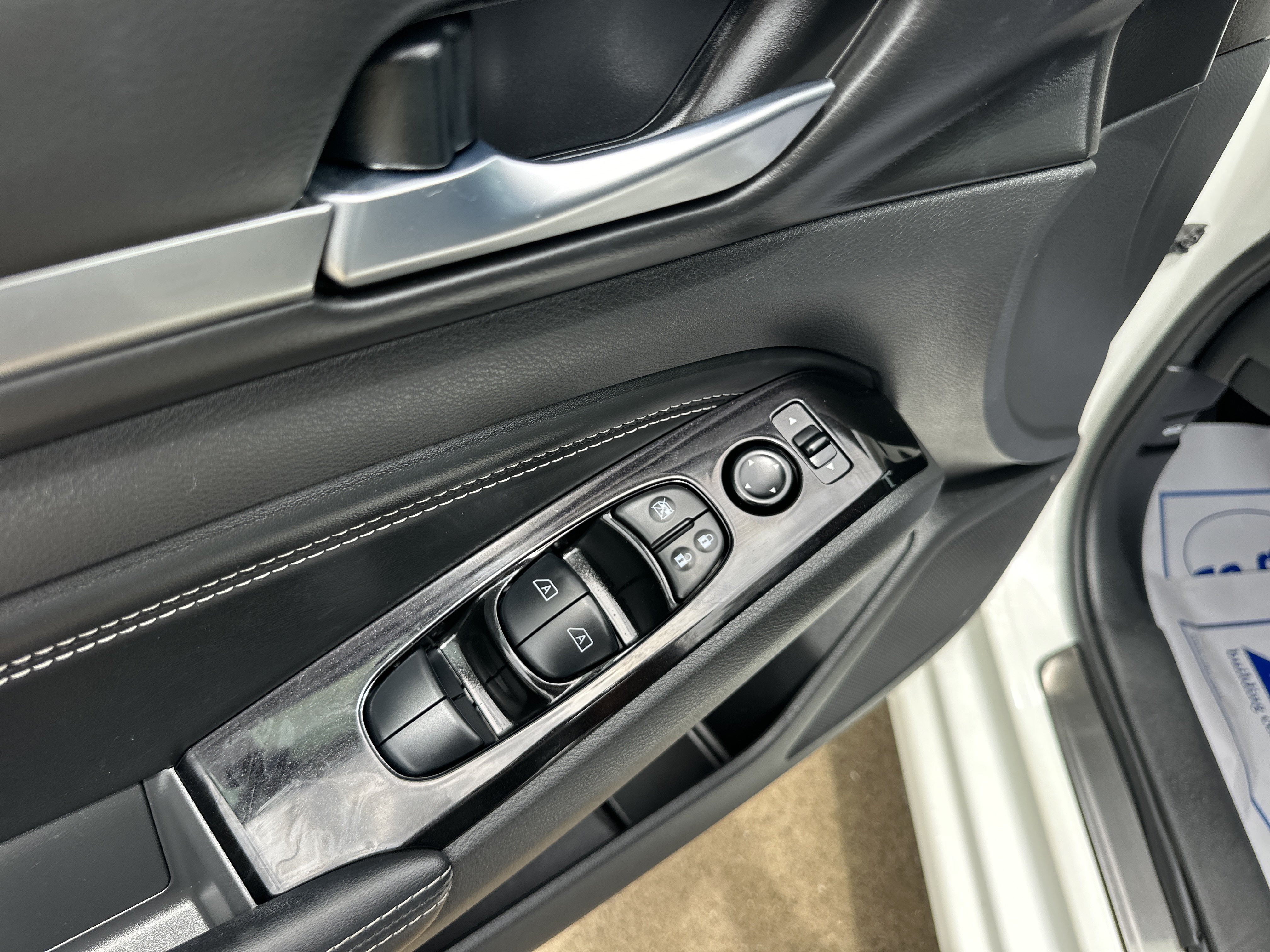 Used 2021 Nissan Altima 2.5 SL FWD image 18