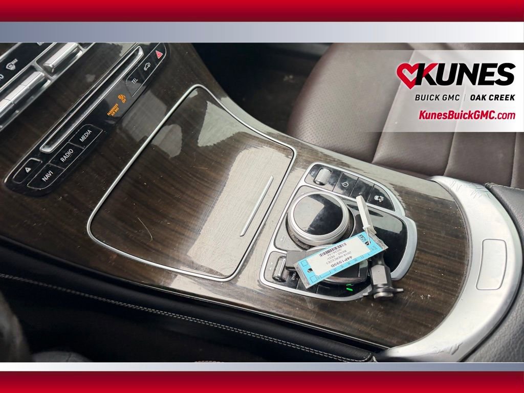 Used 2018 Mercedes-Benz GLC 300 w/ Premium Package image 19