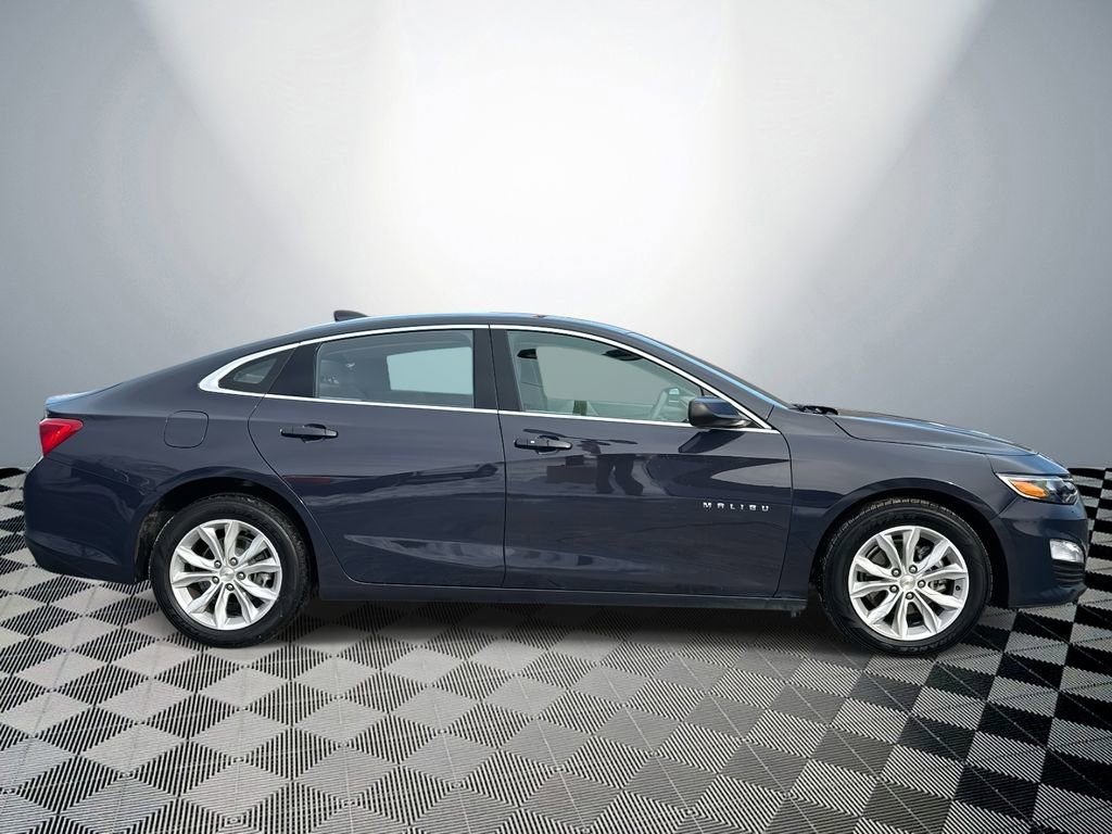 Used 2025 Chevrolet Malibu LT FWD image 6