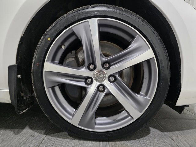 Used 2017 Lexus IS 300 AWD image 26