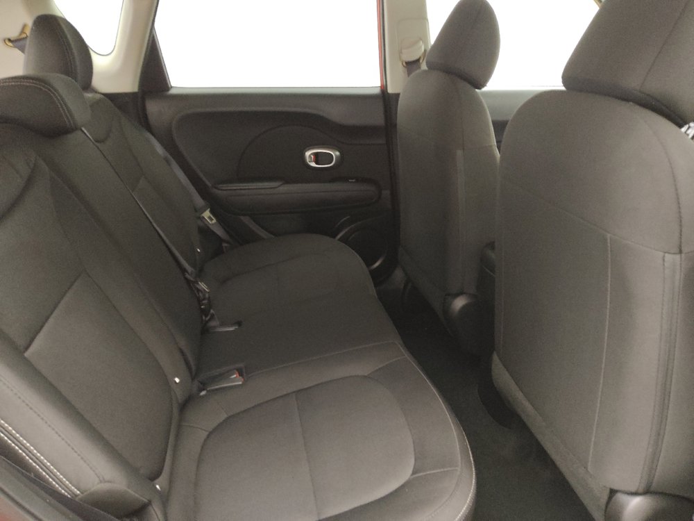 Used 2019 Kia Soul FWD image 19