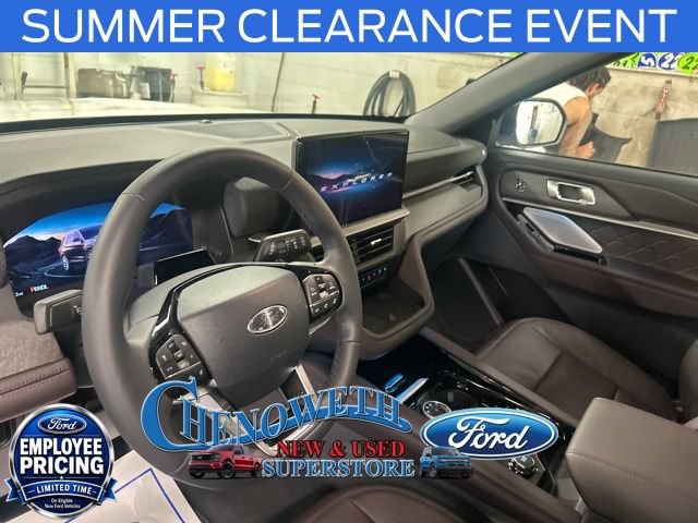 New 2025 Ford Explorer Platinum w/ Ultimate Package AWD/4WD image 13