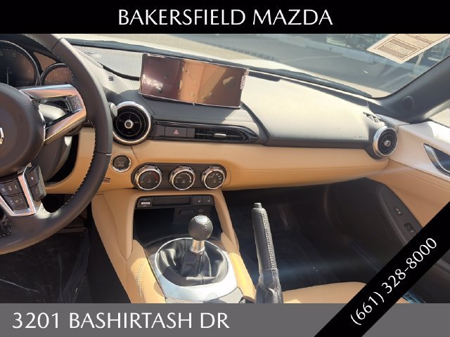 New 2026 MAZDA MX-5 Miata RF Grand Touring w/ Appearance Package RWD image 17