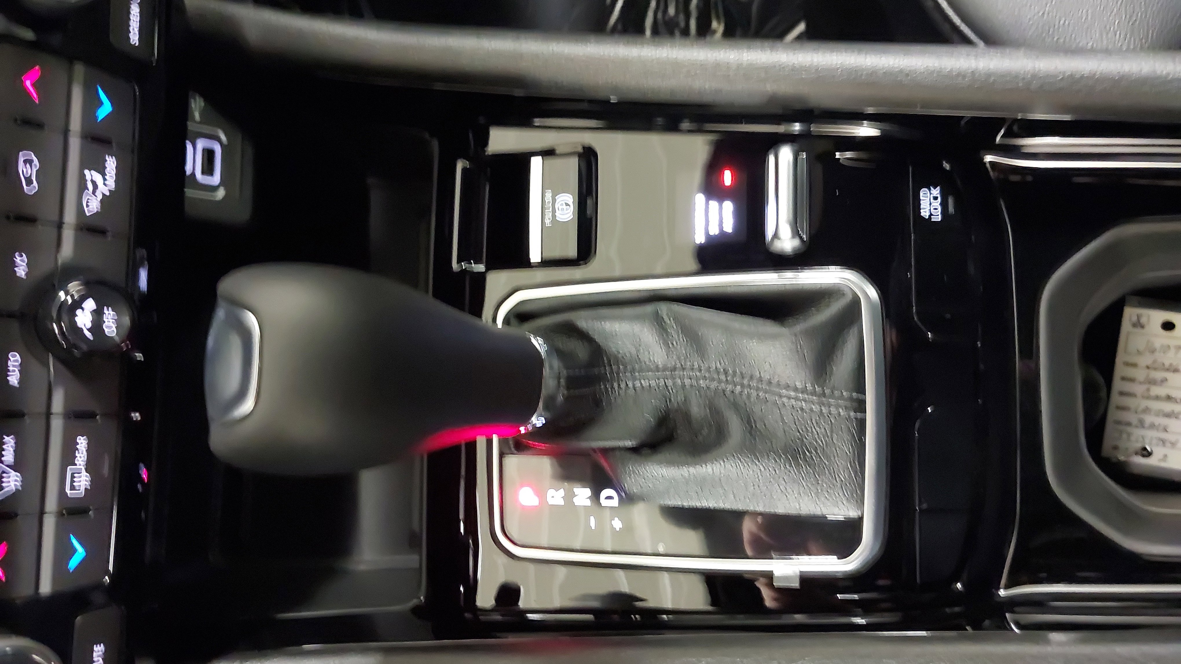 New 2026 Jeep Compass Latitude w/ Quick Order Package 29K image 21