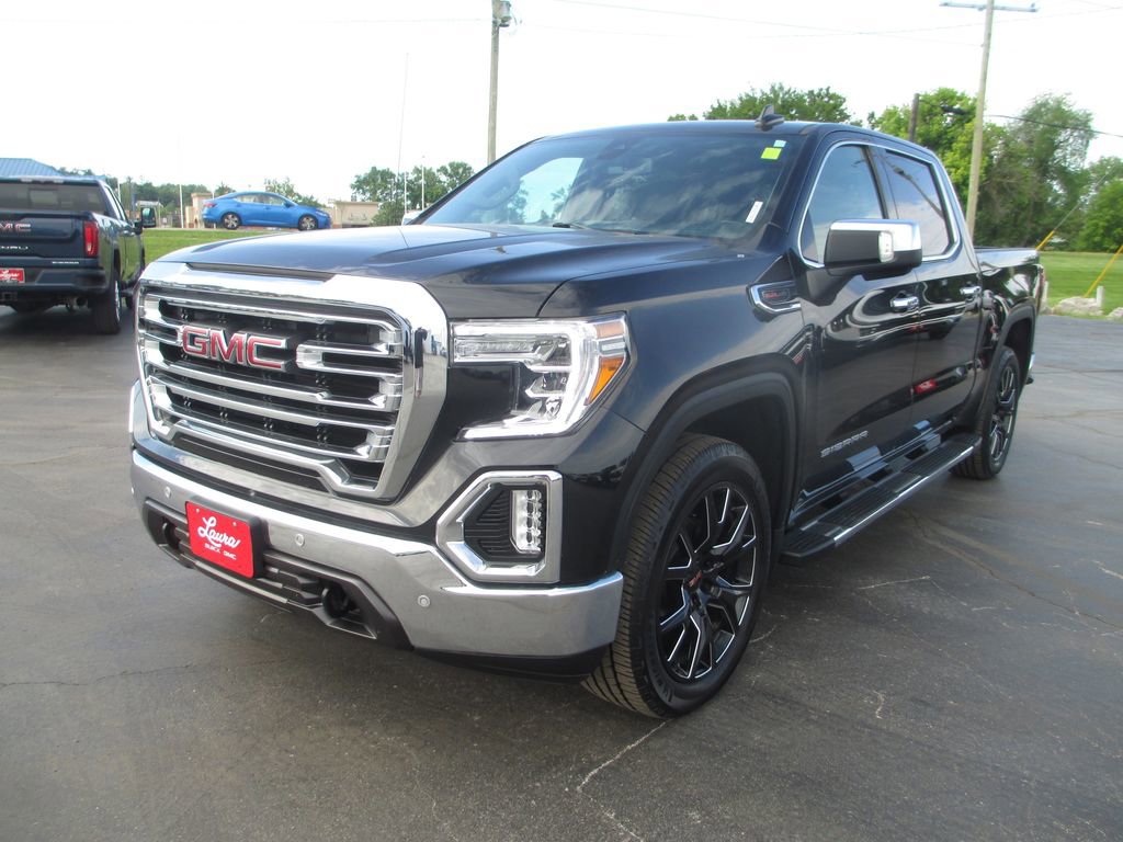 Used 2022 GMC Sierra 1500 SLT w/ SLT Premium Plus Package AWD/4WD image 11