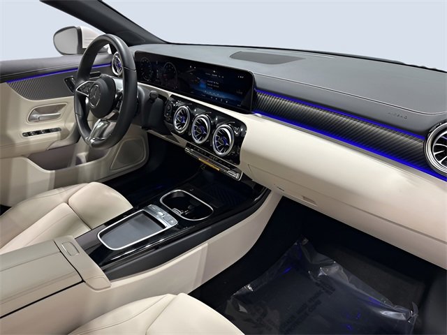 Used 2024 Mercedes-Benz CLA 250 4MATIC image 12