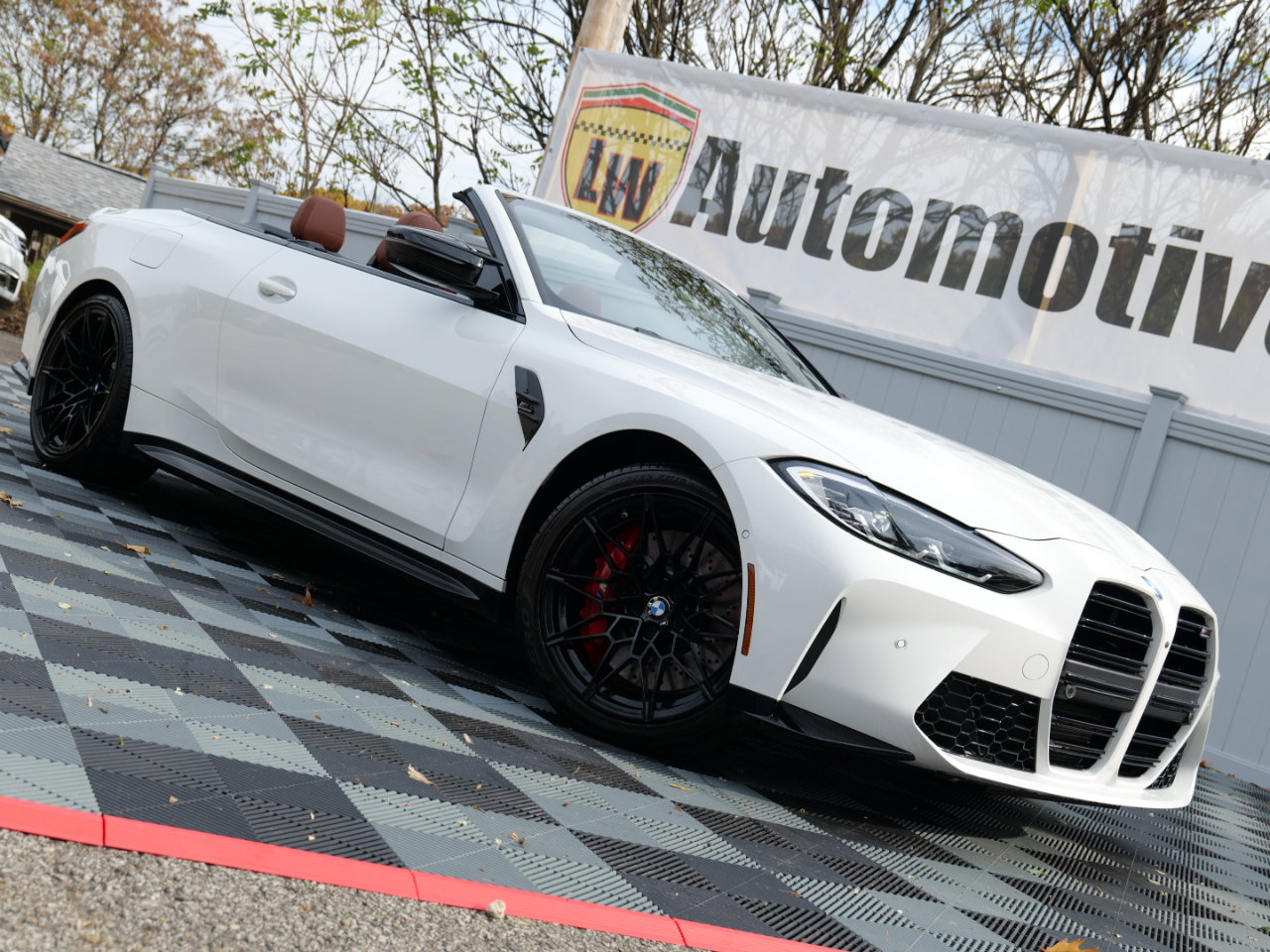 Used 2024 BMW M4 xDrive Competition w/ Executive Package image 1