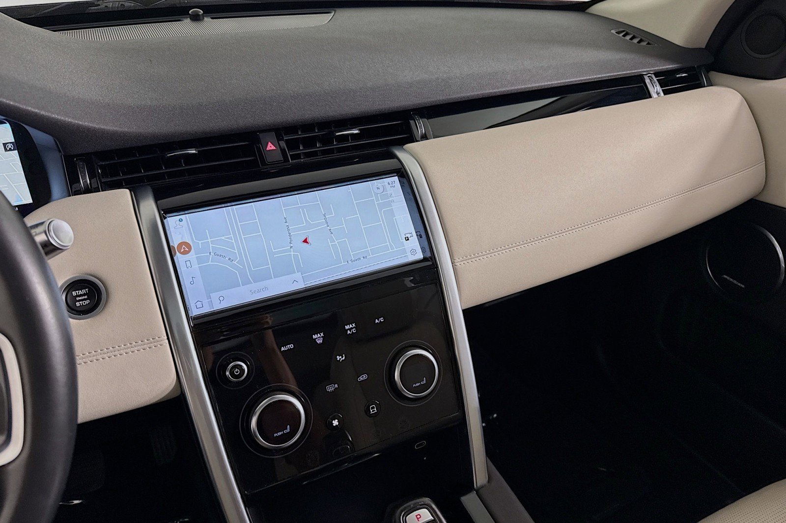 Used 2022 Land Rover Discovery Sport SE AWD/4WD image 20