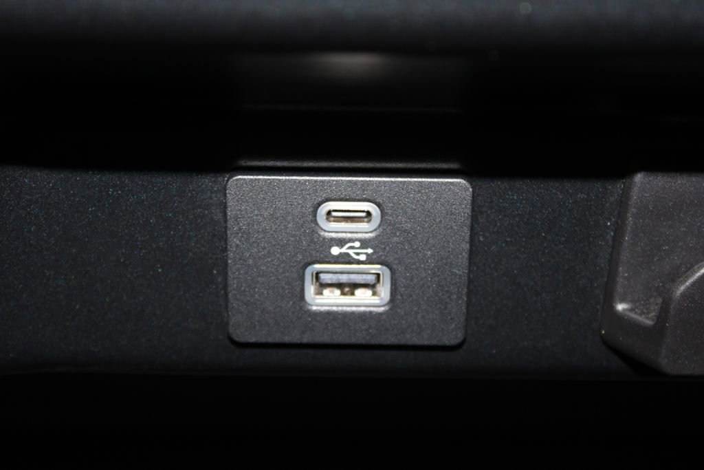 Used 2023 Ford F150 XLT image 46