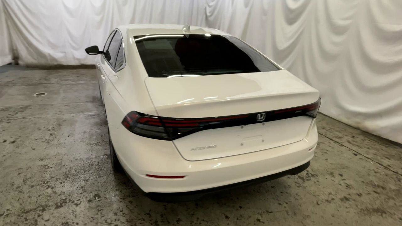 Certified 2024 Honda Accord EX image 7