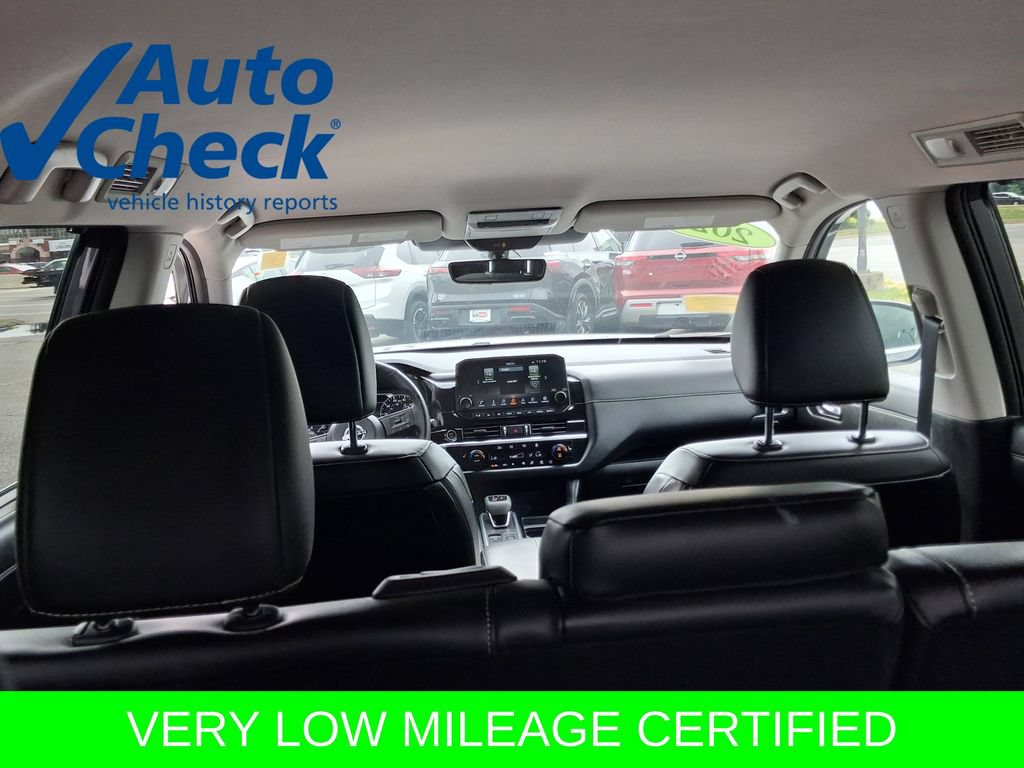Certified 2024 Nissan Pathfinder SL AWD/4WD image 11