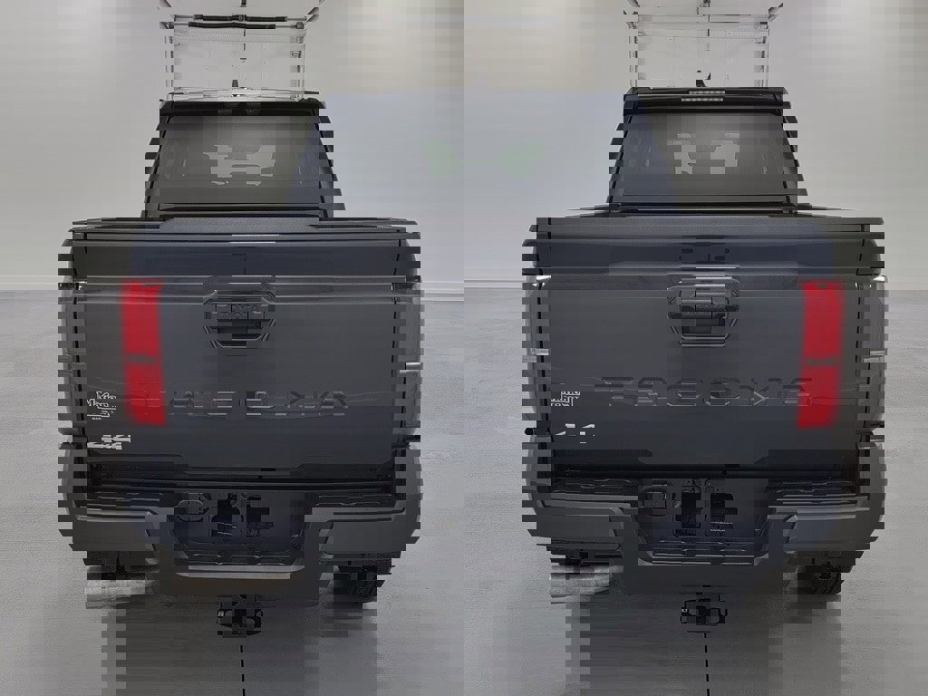 New 2025 Toyota Tacoma SR5 image 5