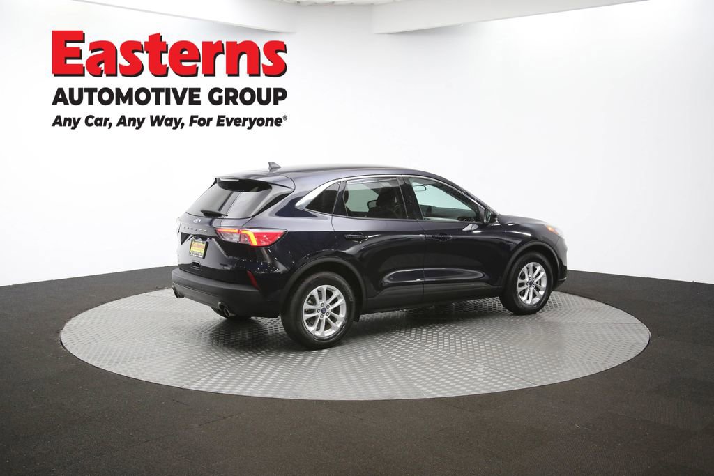 Used 2021 Ford Escape SE image 40