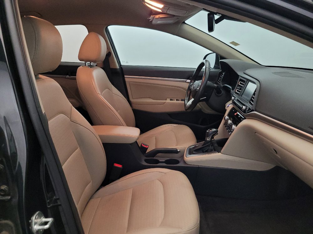 Used 2020 Hyundai Elantra Limited FWD image 21
