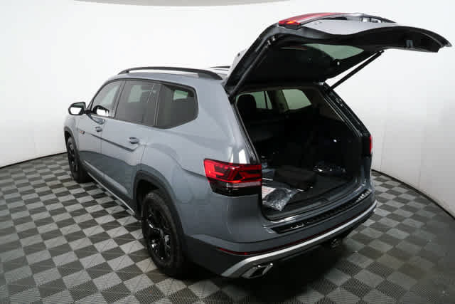 New 2026 Volkswagen Atlas Peak Edition AWD/4WD image 29