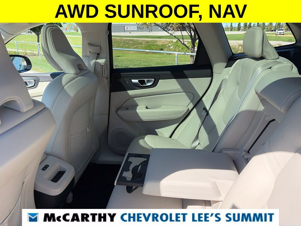 Used 2024 Volvo XC60 B5 Plus AWD/4WD image 41