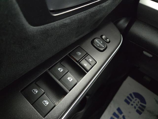 Used 2017 Toyota Camry XSE image 27