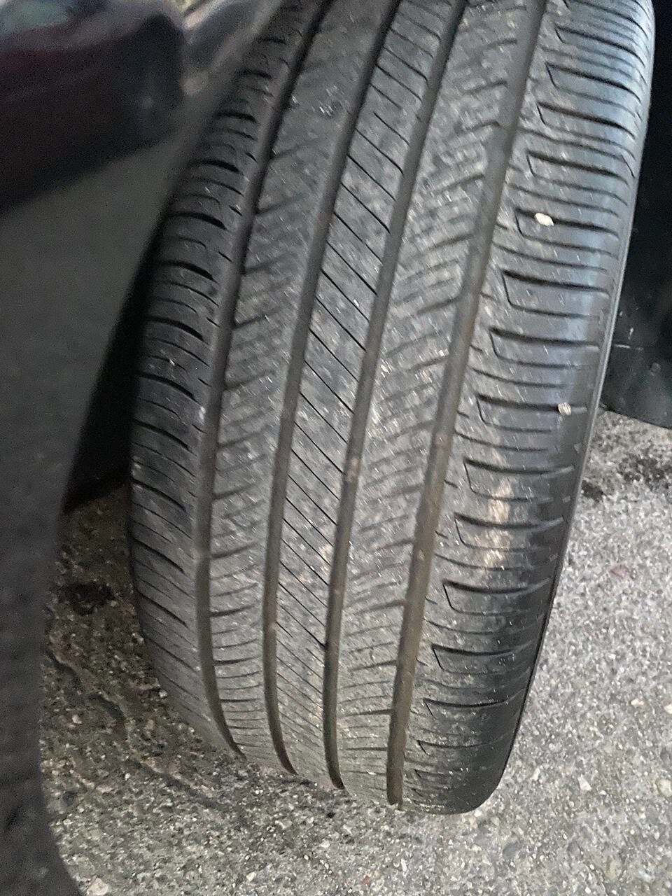 Used 2019 Toyota Camry SE image 14