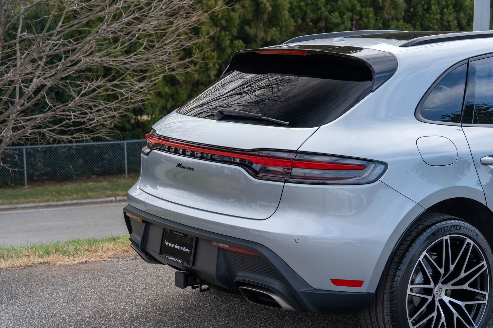 Used 2026 Porsche Macan image 13