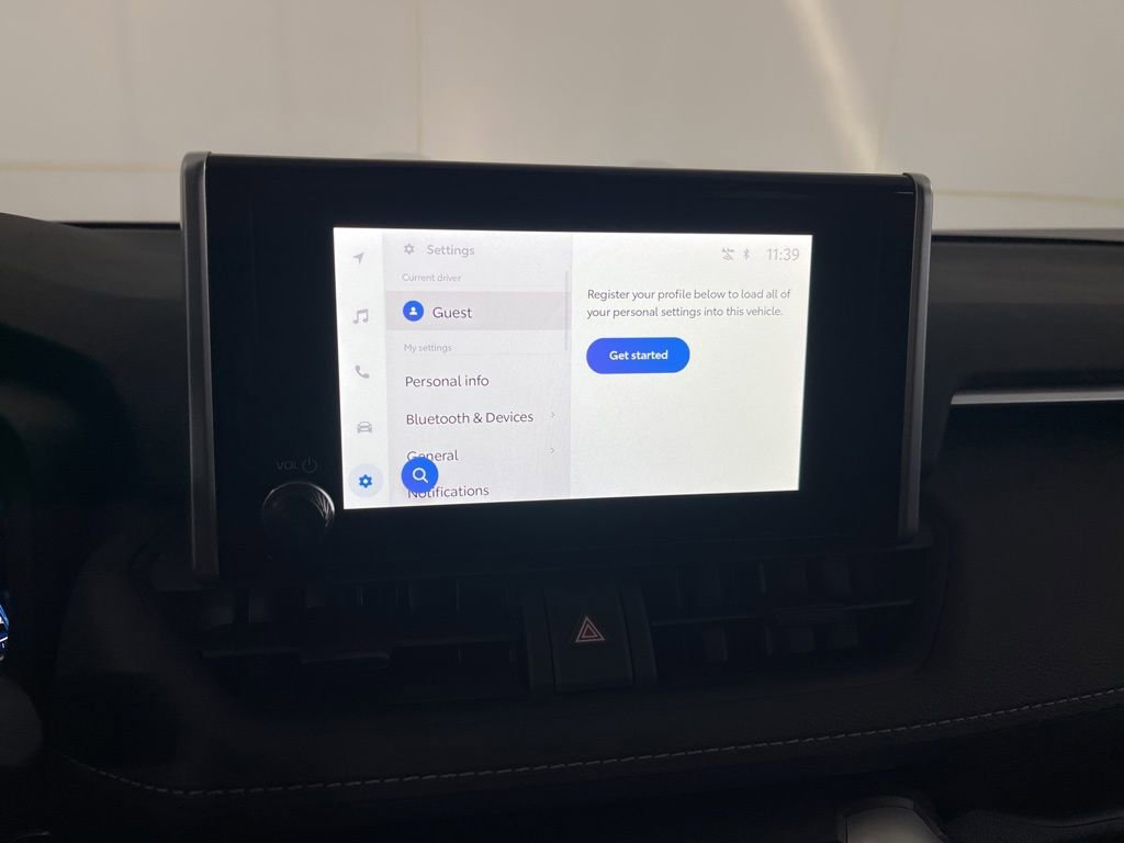 Used 2025 Toyota RAV4 XLE image 70