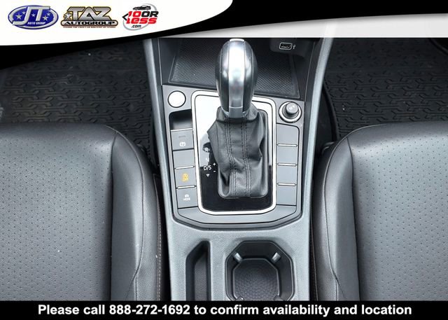 Used 2019 Volkswagen Jetta SEL image 16