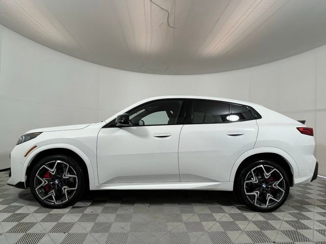 New 2026 BMW X2 M35i w/ M Sport Professional Package AWD/4WD image 4