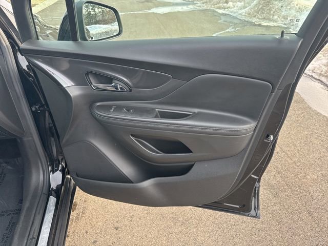 Used 2022 Buick Encore Preferred w/ Safety Package II image 11