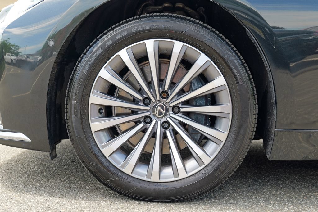Used 2024 Lexus LS 500 AWD w/ Interior Upgrade Package image 15