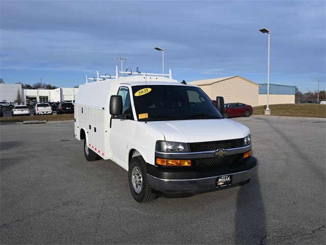 Used 2021 Chevrolet Express 3500 w/ Power Convenience Package image 15