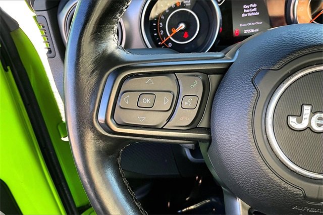 Used 2021 Jeep Gladiator Willys image 18