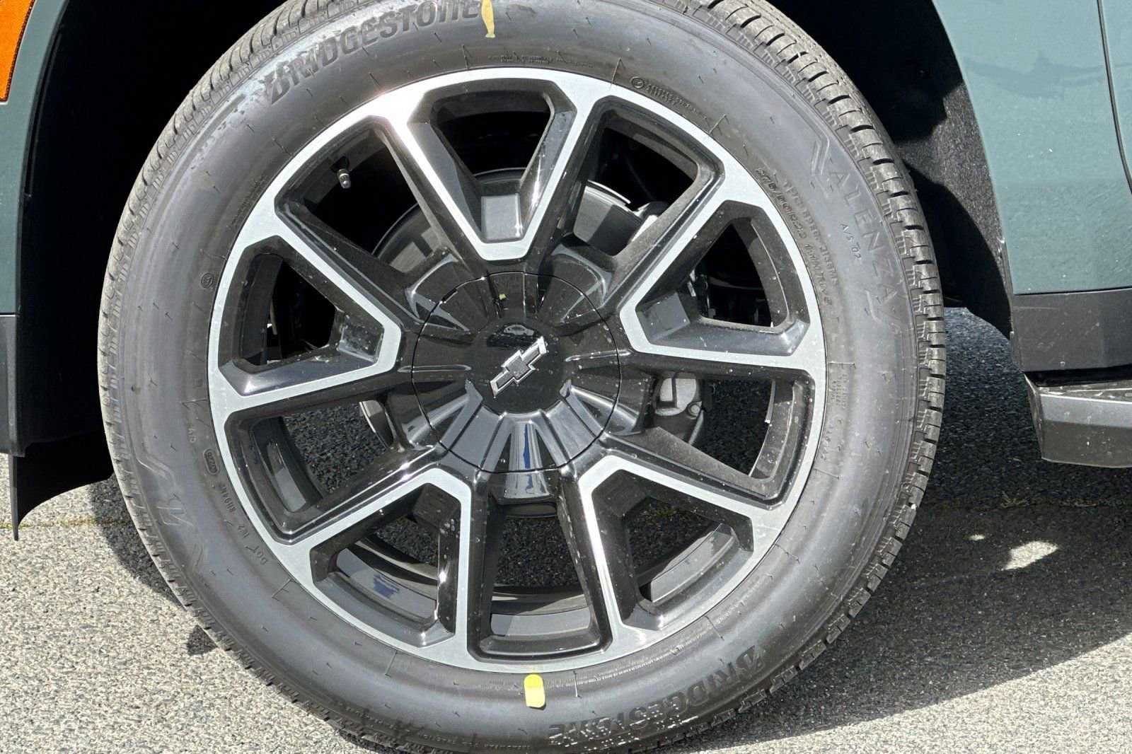 New 2026 Chevrolet Suburban RST image 35