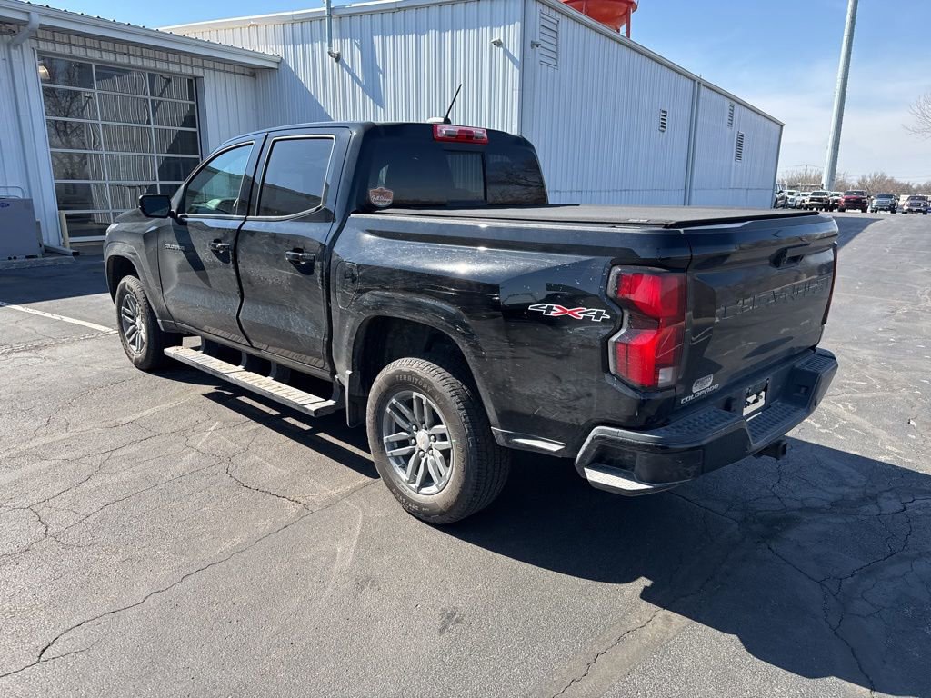 Used 2025 Chevrolet Colorado LT w/ LT Convenience Package image 7