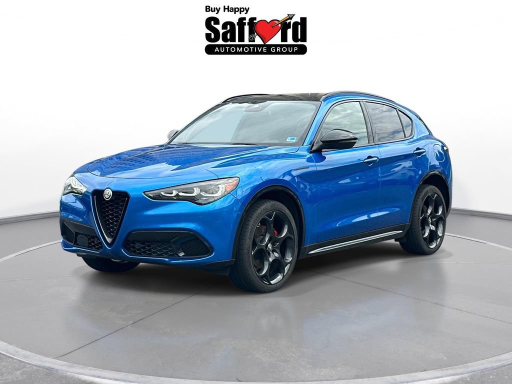 Used 2024 Alfa Romeo Stelvio AWD image 1