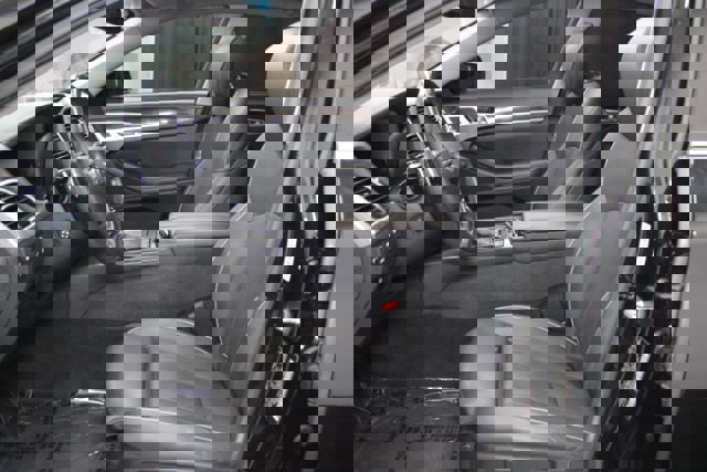 Used 2015 Hyundai Genesis 3.8 w/ Option Group 03 image 12