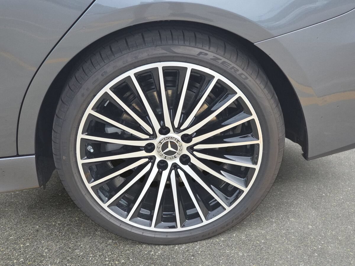 New 2026 Mercedes-Benz C 300 4MATIC Sedan image 31