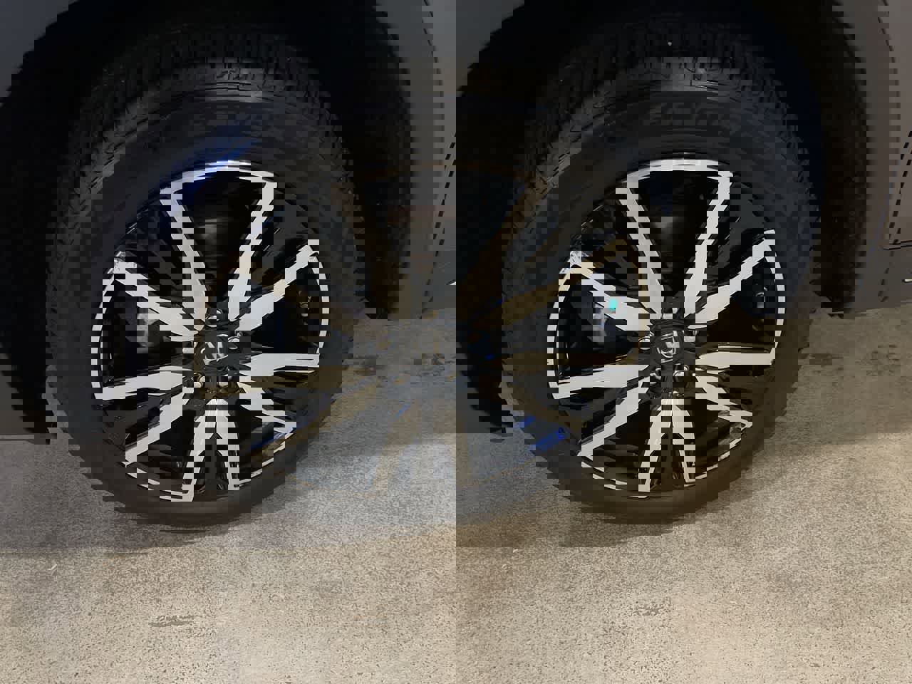 Used 2021 Honda Pilot Touring image 10